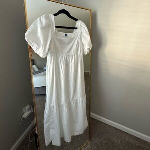 New Old  Navy White Midi Dress